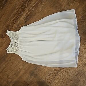 Junior's White Sleeveless Dress - Sz Med